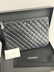 CHANEL シャネル マトラッセ クラッチバッグ ラムスキンチャーム付き ココマーク ブラック