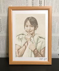 女優画18 額装品　額縁寸法34cm×25cm　カラー着色　定款付　水彩画 女優画18 額装品 額縁寸法34cm×25cm カラー着色 定款付 里緒菜