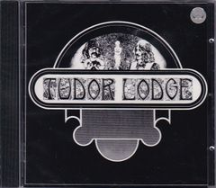 Tudor Lodge / Tudor Lodge 未開封