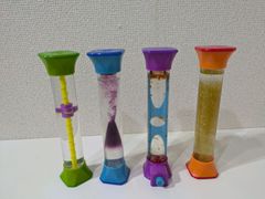 PP/G08AC hand2mind フィジット チューブ 作業療法 おもちゃ スノードーム アクアリウム