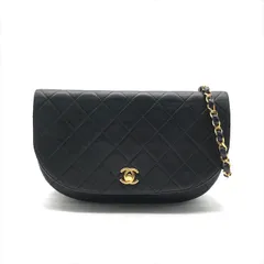 美品✨シャネル　ショルダーバッグ　ラムスキン　ハーフムーン　ターンロック 極美品 シャネル ハーフムーン ラムスキン ココマーク ターンロック