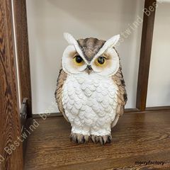 羊毛フェルト製置物 高さ約19cm ホワイトアメリカワシミミズク - メルカリ
