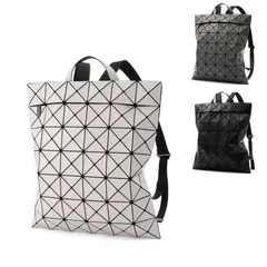 2024年最新】バオバオイッセイミヤケ BAO BAO ISSEY MIYAKE フラットパック FLAT PACK リュック  AG691の人気アイテム - メルカリ