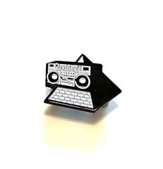 The KLF “How To Have A Number One The Easy Way (Version 2)” enamel pin ピンズ エナメルピン ピンバッジ
