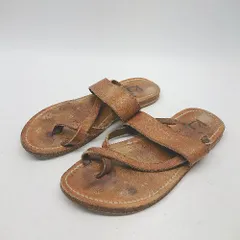 【週末限定お値下げ】que_shoes que キュー サンダル M 限定お値下げ中】que_shoes que キュー サンダル M - メルカリ
