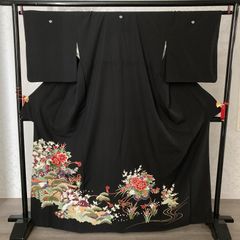 黒留袖　化繊　中古品　HAA1313