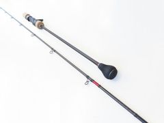 オシアジガー　インフィニティ　モーティブ　B610-2+　(02-7205250017)