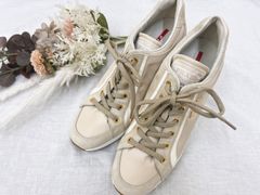 美品【プラダ】ウェッジソール　スニーカー　グレージュ　ロゴ
