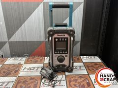 〇マキタ Makita MR107 充電式ラジオ ACアダプタ付き【ハンズクラフト佐賀】【中古】