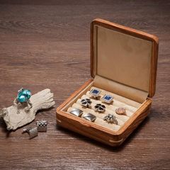 【数量限定】DEMI LOUS. カフスケース 木製 高級花梨木製 カフス＆リングケース | 紳士のアクセサリー整理収納ボックス | オーガナイザー メンズアクセサリー収納 | エレガントなデザイン | 紳士へのギフト・プレゼント最適 (無垢・内張りベージュー