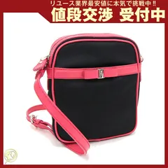 フェラガモ ショルダーバッグ ヴァラ 21C158 ブラック ピンク ナイロン