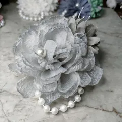 コサージュ 卒園式　卒業式　入園式入学式 結婚式 発表会 ＊フォーマルコサージュ＊パールブローチ130