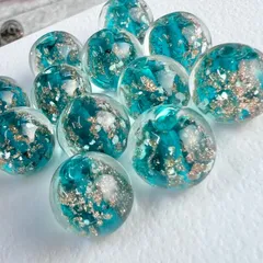 蓄光 とんぼ玉 エメラルドグリーン 8mm/10mm/12mm/ 20個セットのサムネイル