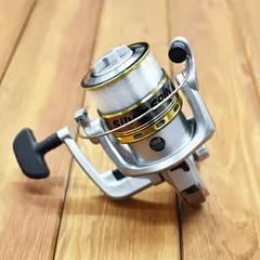 ブルーマーレ シルバースピン 3000 ナイロン3号-150ｍ付き ブルーマーレ  サビキ釣り リール スピニングリール [httr]