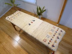 ペルシャ　ギャッベ ミニランナー　125×42㎝　アイボリー　ヤギ　タイル　RJ15078