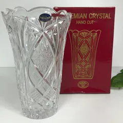 ボヘミアクリスタル（ボヘミアンクリスタル）花瓶 フラワーベース ハンドカット  箱付き ガラス製 インテリア