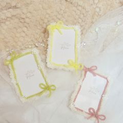 B8-17 もしゃもしゃ毛糸デコ お花つき🌼 トレカケース