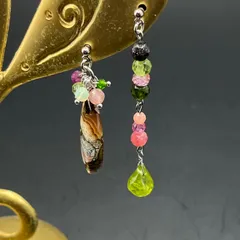 天然石 ピンク〜グリーン アンシンメトリーなピアスorイヤリング フリロシリーズ 春の薔薇 fr012
