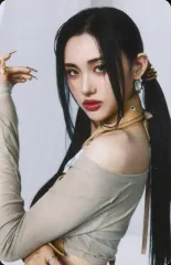 2025年最新】everglowアシャの人気アイテム - メルカリ