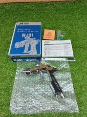 未使用品　アネスト岩田　エアースプレーガン　美粧　W-101-142BPG