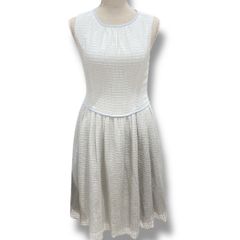 Item thumbnail for item 3efe3666-1ae2-4b95-b562-da6f83cf84a9