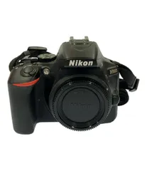 極美品❤ニコン❤Nikon D5600❤タッチ操作＆Bluetooth搭載❤ ✨極美品✨ ❤ニコン❤ ✨D5600✨☆タッチ操作＆Bluetooth搭載