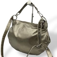 良品 716 tocco toscano ショルダーバッグ レザー ブラック 良品 716 tocco toscano ショルダーバッグ レザー ブラック