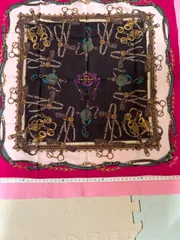 セリーヌ 大判ハンカチ