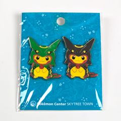 ポケモンセンター スカイツリータウン レックウザポンチョを着たピカチュウ ピンバッジ ピンズ ポケモン