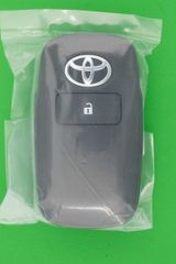 極極美品】トヨタ ハイエース 純正スマートキー ダークプライムS【最終