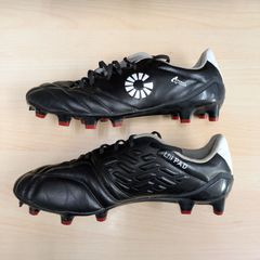 ジェイミー・パウエル様専用　サッカー　シューズ　ガビック　マトゥー 壱 天 (イチ テン)　GS1050　27.0 　黒　中古品　箱なし