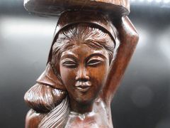 タイ 木彫り サワディー人形 ワイ像 女性 置物 アジアン - メルカリ