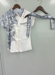 【Yishman】アシンメトリー柄ホワイト×ブラックシャツ　リボン付き　新品タグ付き未使用