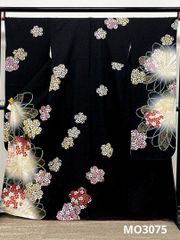 振袖 刺繍 金彩 片身変わり風 身丈171cm 撥水加工済 MO3677 - メルカリ