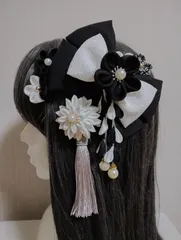 髪飾り　髪飾りブラック　リボン黒　成人式髪飾り　卒業式髪飾り　七五三髪飾り　つまみ細工髪飾り　振袖髪飾り　袴髪飾り