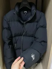 2025年最新】STUSSY ダウン xsの人気アイテム - メルカリ