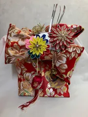 ≪花ラブリ≫TO628　作り帯　七五三　女の子　女児　Ⅿサイズ　およそ5歳用　赤　レッド　白　ホワイト　金　ゴールド　和装　和服　和柄　和風　レトロ　ヴィンテージ風　アンティーク風