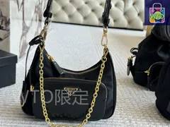【今日特価】Prada Hobo × 今日特価 Special Deal! ～ナイロン アームポーチ～