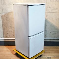 【関東一円送料無料】2018年製 シャープ 2ドア冷蔵庫 SJ-D14E-W/137L/つけかえどっちもドア/C1867