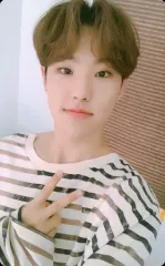 【中古】コレクションカード(男性) SEVENTEEN/HOSHI(ホシ)/バストアップ・衣装白・ボーダー柄・右手裏ピース/5TH MINI ALBUM『YOU MAKE MY DAY』(MEET Ver.)特典トレカ