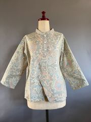 着物リメイク 大島紬 白大島  チュニック ひまわり・幾何学模様・現代柄  | Japanese Vintage Kimono Remake Tops, Handmade, White Oshima Tsumugi #2405-001