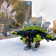 タカラトミー ゾイドワイルド ZW14 ステゴゼーゲ ステゴザウルス種 中古 動作確認済み 組み立てキット 箱付き