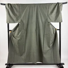 【美品】 男着物 身丈157cm 裄丈74.5cm L 袷 紬地 アンサンブル 亀甲絣 灰緑 正絹 名品 【中古】