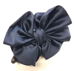 紺のサテンリボンバナナクリップ  kyac