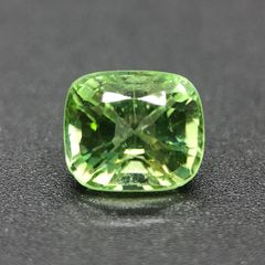 天然非加熱　ミントグリーン　ペリドット　ルース　2.60ct  　清々しい　美発色　煌めく　美品　男女兼用　1点物　AIGS鑑別書付き