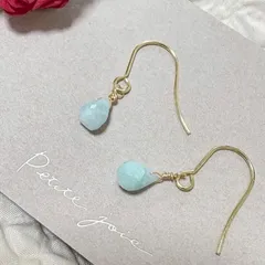 アマゾナイトAA+ ワイヤー巻きピアス　小ぶり　天然石　つけっぱなし