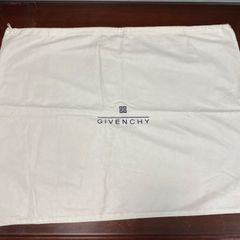 GIVENCHY ジバンシー　保存袋　旅行袋　巾着袋　ホワイト