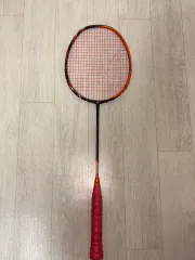 アストロクス99 4UG5廃盤モデル　ヨネックス　YONEX 美品 送料込/新品/ヨネックス/4U5/最新モデル/アストロクス77プレイ