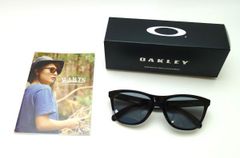【OAKLEY×RARTSの限定カスタム・偏光サングラス】OAKLEY（オークリー）× RARTS（アーツ）　Frogskins RX(A)　Polished Black / RARTS（アーツ） ラグナブルー 裏面マルチ