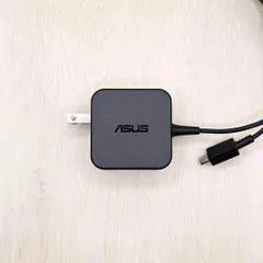 ②ASUS ROG Phone 65W 純正充電器アダプターとUSBケーブルｓ Original 20V 3.25A 65W Adapter US Plug Charger Head \u0026 USB-C Cable